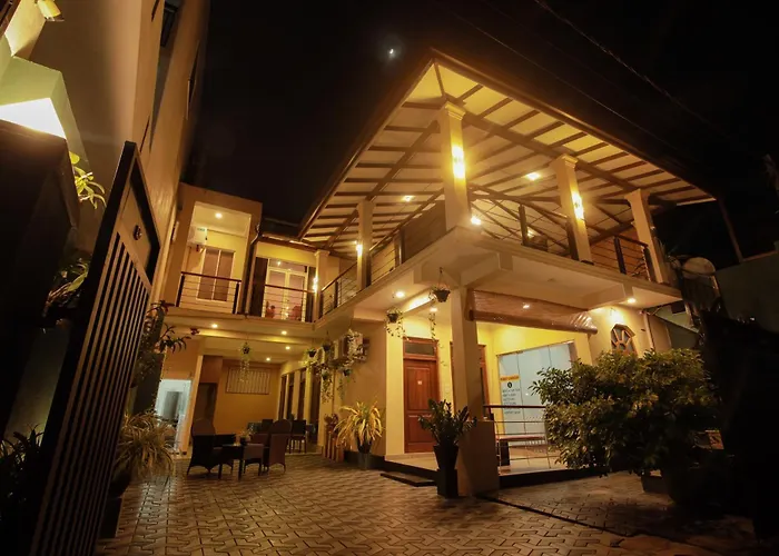 D Plus B&B Negombo